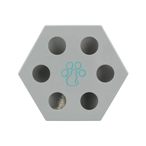 Trixie Turning Feather 3 Trixie Turning Feather